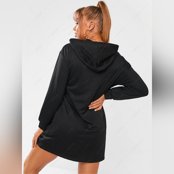 NWOT ZAFUL Cutout Drop Shoulder Mini Sweater Hoodie Dress Black Size M - Picture 3 of 5
